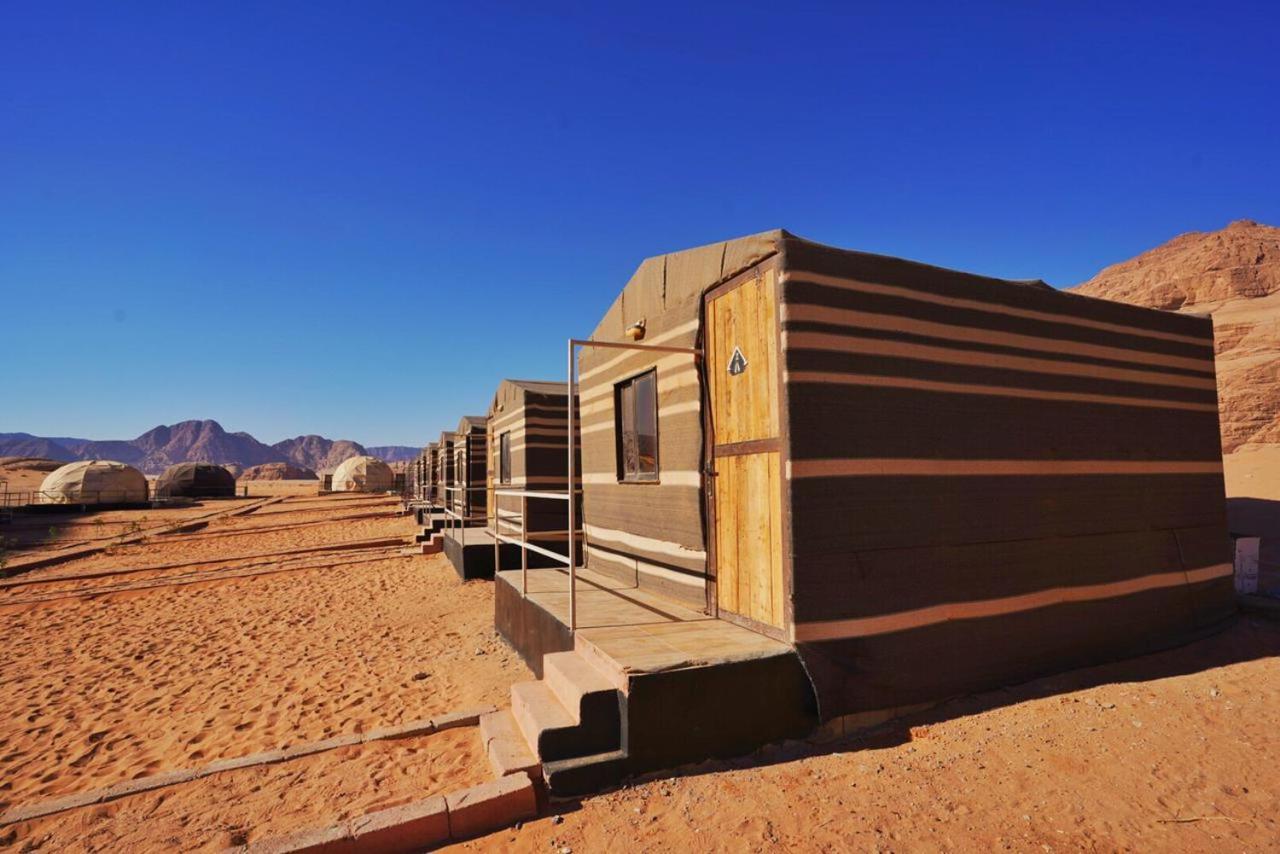Oryx Camp Hotel Wadi Rum Exterior photo